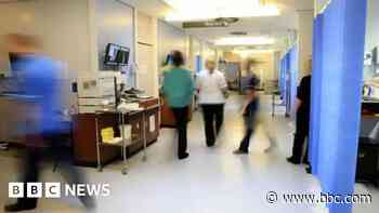 'Crack teams' helping cut NHS waits - Streeting