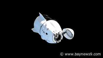 'Butch' Wilmore and 'Suni' Williams with Crew-9 heads home for splashdown