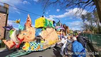 Heiknuiters zetten weer twee dagen hele dorp op stelten