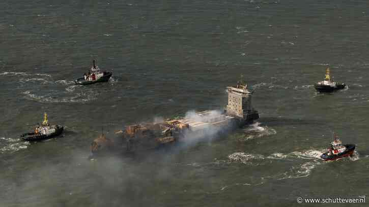 Na een week is brand aan boord van containerschip Solong uit