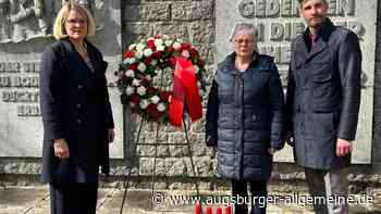 Kranzniederlegung zum Todestag von Clemens Högg