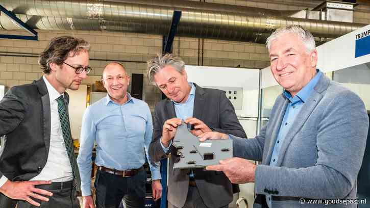 Wethouders nemen kijkje bij metaalbedrijf Veratio: ‘Onze mensen hebben liefde voor het vak’