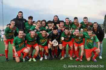 FC Poesele deelt rake klappen uit aan FC Sleidinge en verstevigt positie in top vijf: “We spelen zonder druk, want we hebben ons doel al bereikt”