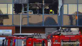Grote brand in bedrijfspand Reeuwijk, schade fors