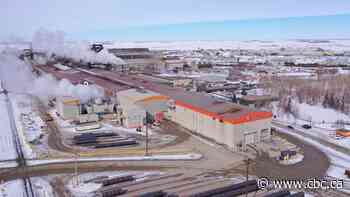 Sask. government touts steel deal and pushes for pipeline amid U.S. tariffs