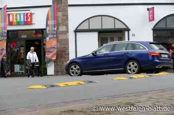 Bodenschwellen bewähren sich - Durchfahrverbot für Biker bleibt