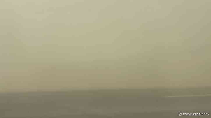 Dust storms cause dangerous driving conditions across New Mexico
