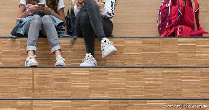Baden-Württemberg will Handynutzung an Schulen einschränken