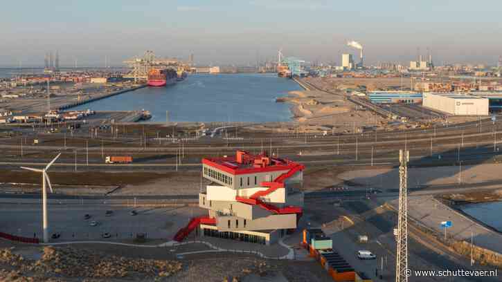 Burgemeester Schouten opent Portlantis op Tweede Maasvlakte