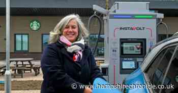 Transport Secretary visits Winchester EV charging site