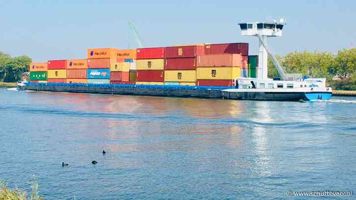 Aan de reis: meer bouwgrondstoffen en containers