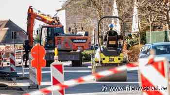 Bewoners Brouwerijstraat hebben nog heel wat vragen over werken in hun straat: “Het is nodig, maar communicatie zou beter kunnen”