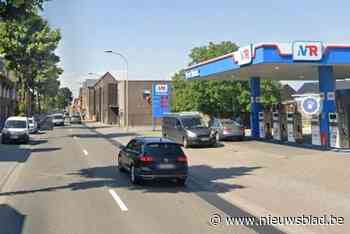 Man steelt Bentley bij carjacking in Rijkevorsel, wordt opgepakt en probeert daarna ook politiewagen te stelen