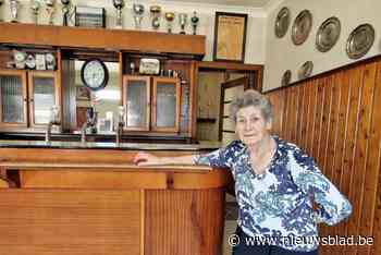 Wie wil graag de bekende cafétoog van Bij Fernanda kopen?