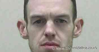 Police searching for wanted Newcastle man Ryan Rainey believed to be 'actively evading arrest'