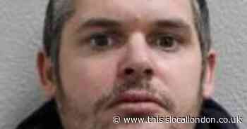 Sidcup man accused of Aldi thefts is wanted by police