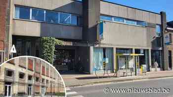 Verhuis naar abdij is nog niet voor morgen: dak huidige bibliotheek wordt voor 170.000 euro vernieuwd