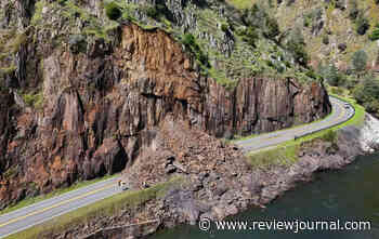 Main road into Yosemite closed after rain triggers rockslide