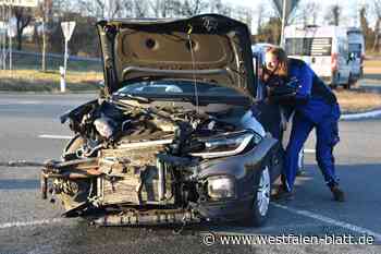 Unfall auf B239 bei Löwendorf: zwei Menschen verletzt