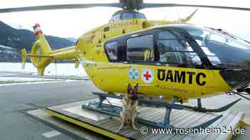 Bergrettung kann nicht anrücken: Hüttenwirt schickt Gäste im Nebel zum Lawinenopfer