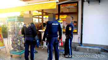 Großalarm in Rosenheim: Messermann überfällt zwei Geschäfte - „keine Gefahr für Bevölkerung“