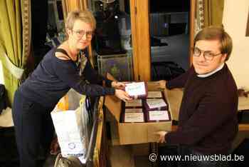 Gemeenteraden slepen urenlang aan en dus deelt oppositie ‘overlevingspakketten’ uit: “Zo heeft iedereen genoeg energie om dit vol te houden”