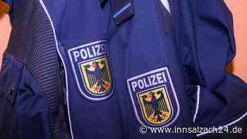 Mit Kleidungsstil nicht einverstanden: Betrunkener (46) beleidigt und bedroht Jugendliche (17)