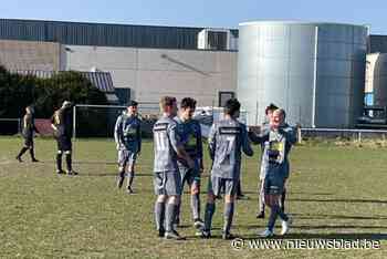 Jeremie Arnaert krijgt plots zijn kans in de spits bij TSC Proven en maakt verrassende hattrick: “Opeens vlogen ze allemaal binnen”