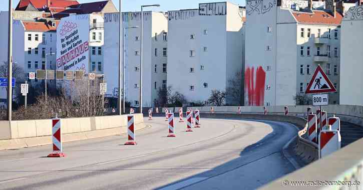 Jahrelange Vollsperrung einer Stadtautobahnbrücke in Berlin
