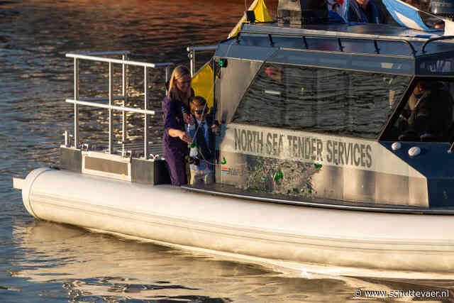 Van deur tot gangboord met nieuwe tender Niek Leendert