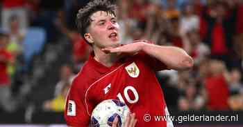 Na dramatisch debuut bij Indonesië voelt Patrick Kluivert nu al druk: ‘De uitslag is enorm teleurstellend’