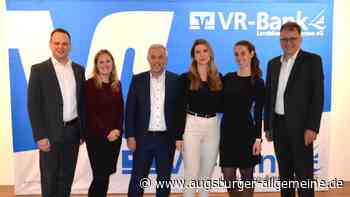 Ein Hoch auf die neuen VR-Serviceberaterinnen