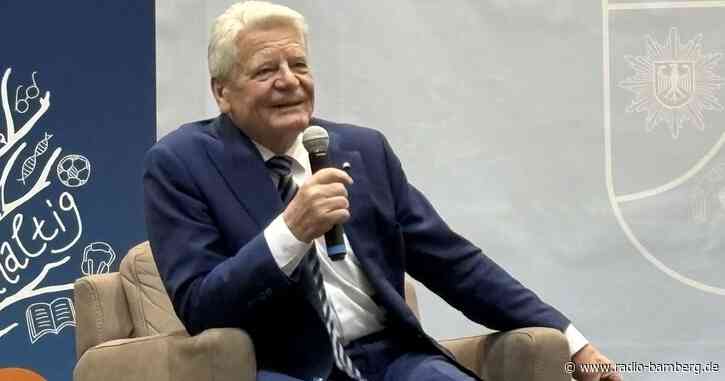 Bamberger Literaturfestival: Ex-Bundespräsident Joachim Gauck begeistert 800 Zuhörer