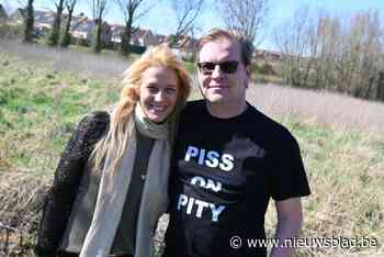 Kathy (36) vraagt met zelfgeschreven lied aandacht voor clusterhoofdpijn: “Je moet eigenlijk patiënt zijn om te weten wat het is”