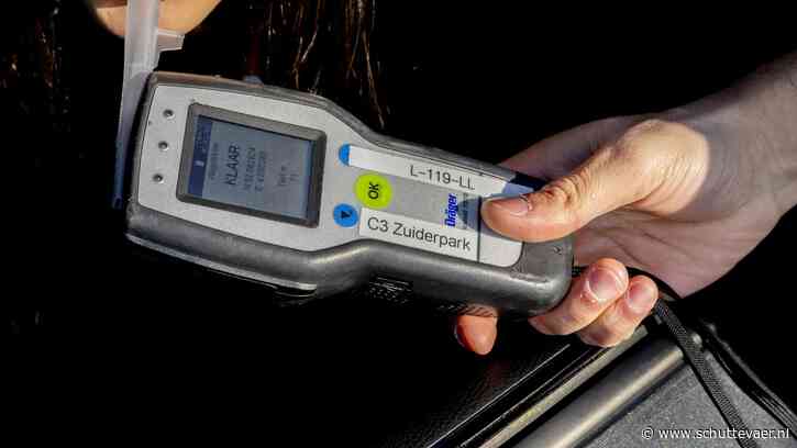 Dronken schipper loopt vast met tanker op IJsselmeer