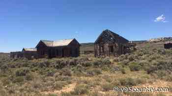 VANISHING WYOMING: 5 Wyoming "Almost Ghost Towns"