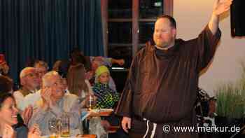 Willkommen in der GRD: Geretsrieder Starkbierfestgäste lachen über Bruder Barnabas