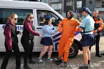 Massale interventie met 130 politieagenten op evenementenplein (maar niets is wat het lijkt)