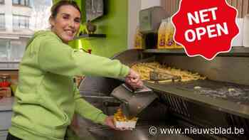 Karen schept frieten bij Allez Patat: “Als kind in frituur van mijn oma geholpen”