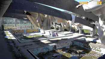 Dentro l'ex Citta del rugby di Spinaceto