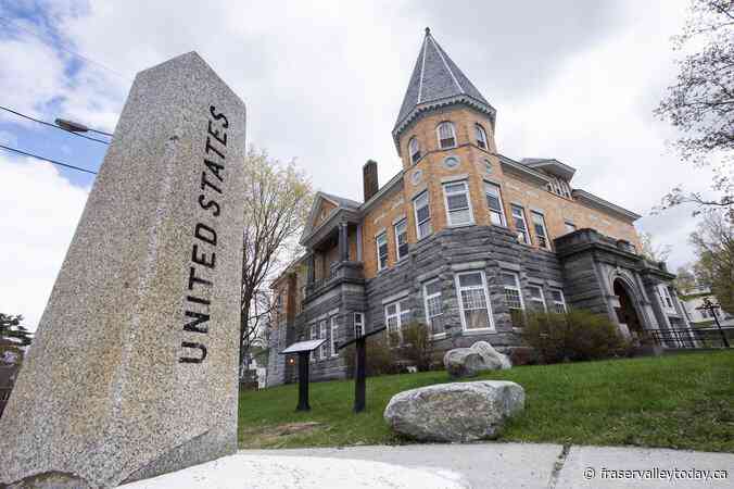 Quebec town says U.S. is limiting Canadian access to border-straddling library