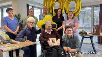 ‘Noë’ wordt 100 jaar en viert feest in wzc Ten Weldebrouc: “Over zijn periode in Duitsland heeft hij nooit iets verteld”