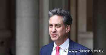 Great British Energy project targets solar panels for schools and NHS