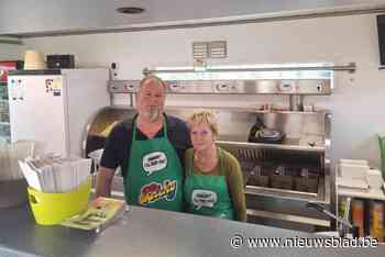 “Een emotionele beslissing, want ik blijf friturist tot in de kist”: Alain en Anne stoppen na 13 jaar met iconische frituur Parkpoort