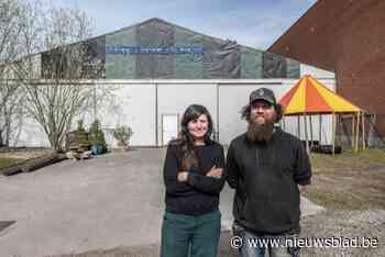 Sybil en Stijn starten Materialenbank op: “Beetje zoals een Kringloopwinkel maar dan met bouwmaterialen”