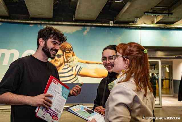 PVDA voert actie op luchthaven tegen pensioenmalus
