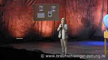 Kaya Yanar hadert in Braunschweig mit der Political Correctness