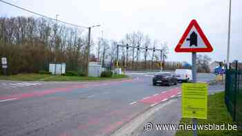 Vrijliggende fietspaden op komst op kruispunt expresweg met Wolfstraat in Alken