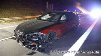Anhänger schleudert über A94: Mehrere Fahrzeuge beschädigt - Kinder unter Schock