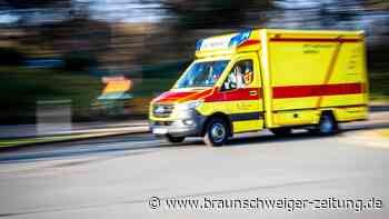 Sanitäter wird aus Auto geschleudert und angefahren